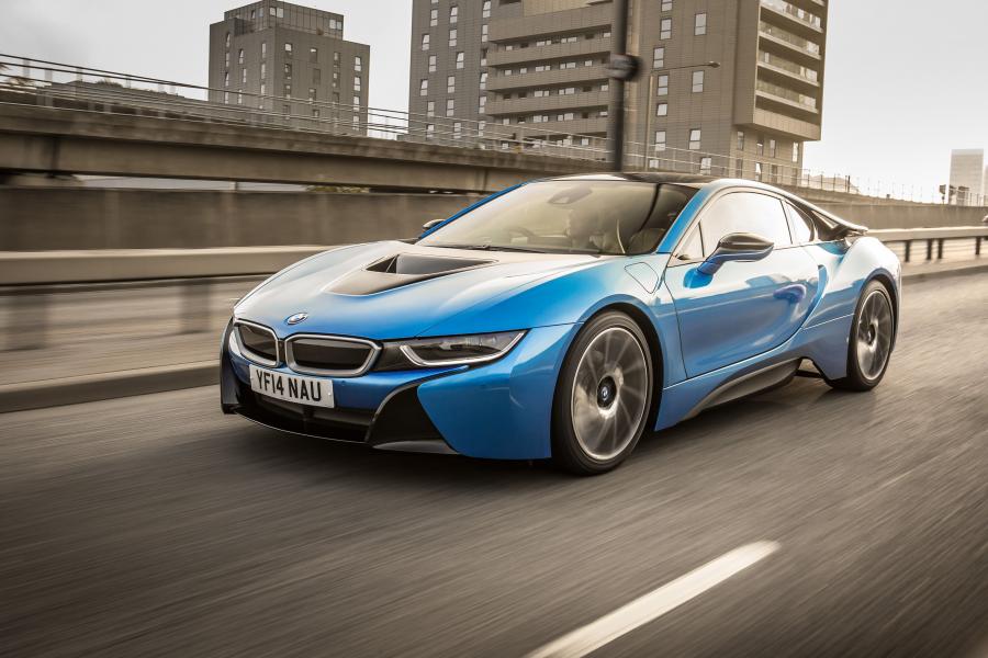  BMW i8 2014 года  (UK) (фото 19 из 69)